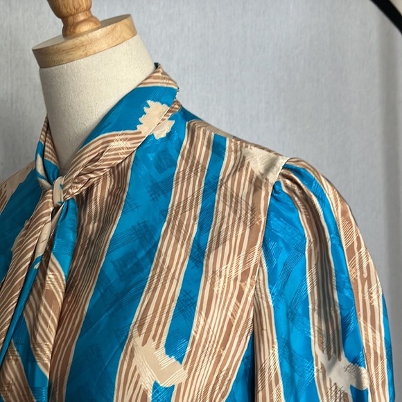 Vintage Jaymee Papell tie front puff sleeve button down blouse secretary top - Picture 2 of 8